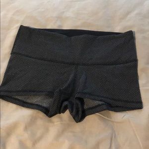 Lululemon In Movement Short Everlux 2.5"